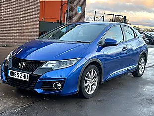 Used 2016 Honda Civic Se Plus Blue - Interior and Exterior details 5