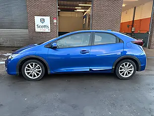 Used 2016 Honda Civic Se Plus Blue - Interior and Exterior details 6