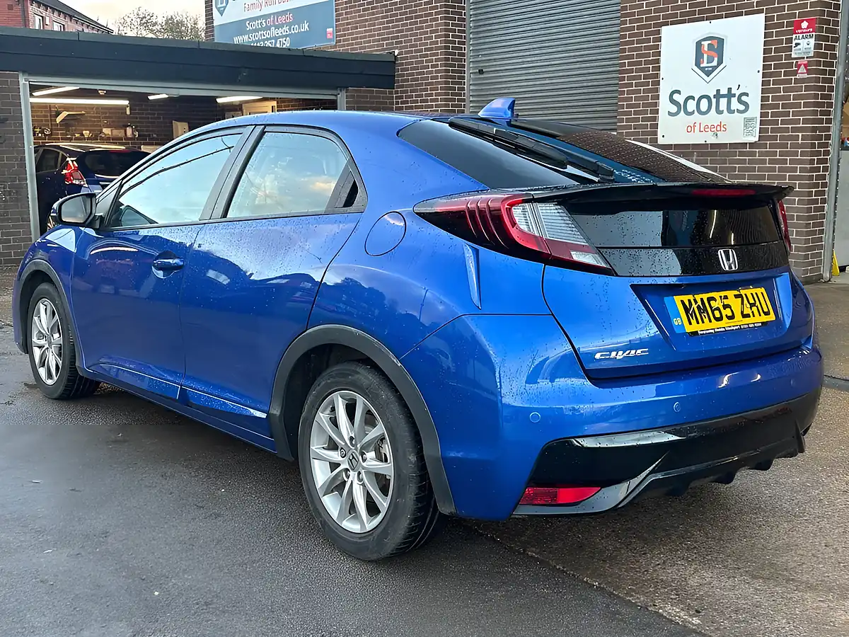 Used 2016 Honda Civic Se Plus Blue - Interior and Exterior details 7