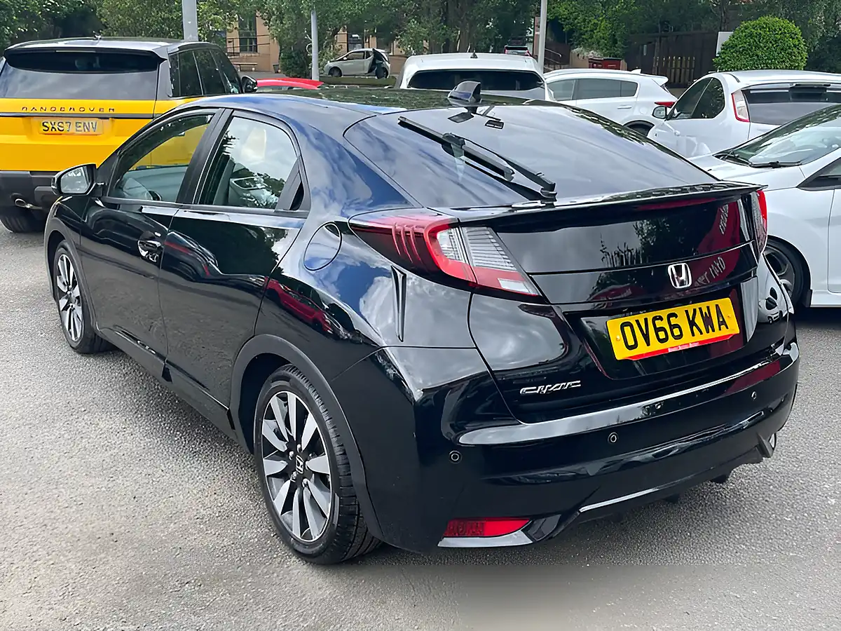 Used 2016 Honda Civic Se Plus (navi) Black - Interior and Exterior details 6