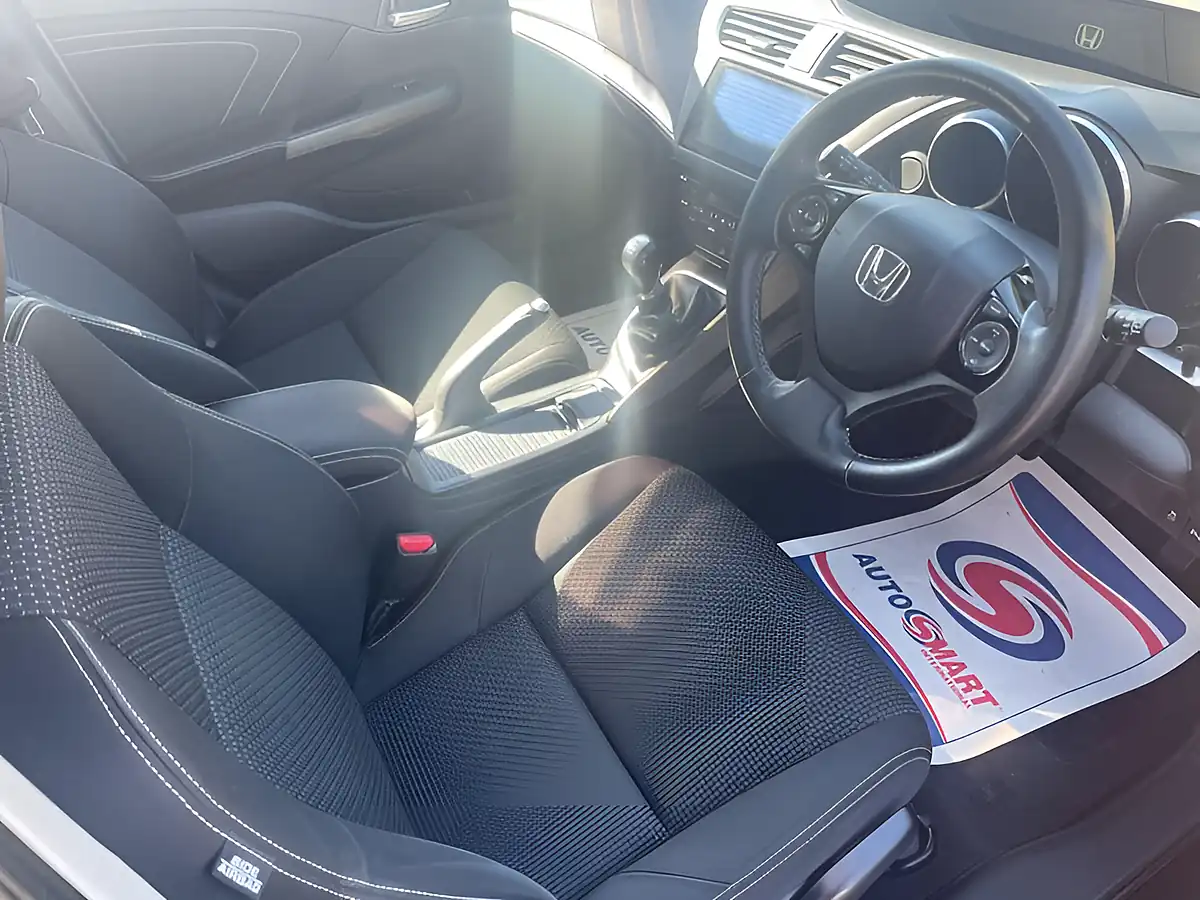 Used 2016 Honda Civic Se Plus (navi) Black - Interior and Exterior details 11