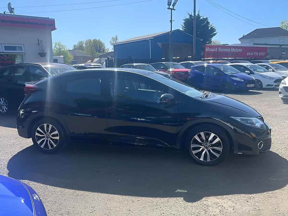 Used 2016 Honda Civic Se Plus (navi) Black - Interior and Exterior details 8