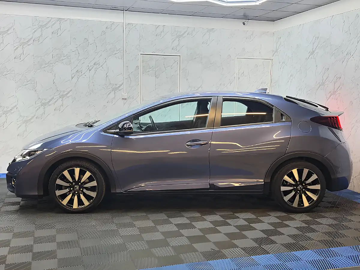 Used 2016 Honda Civic Se Plus (navi) Blue - Interior and Exterior details 6