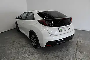 Used 2016 Honda Civic Se Plus (navi) White - Interior and Exterior details 5