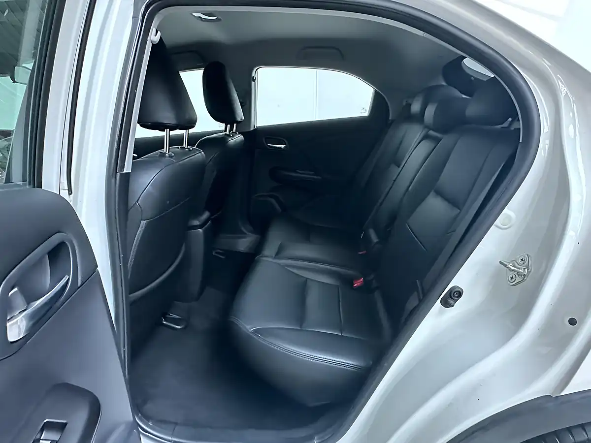 Used 2016 Honda Civic Se Plus (navi) White Orchid - Interior and Exterior details 10
