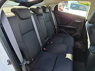 Used 2016 Honda Civic Se Plus White - Interior and Exterior details 14