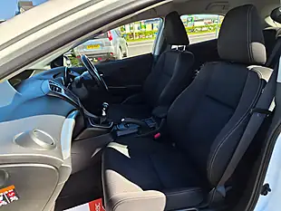 Used 2016 Honda Civic Se Plus White - Interior and Exterior details 17