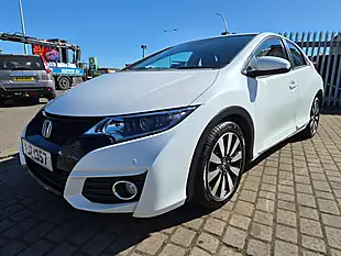 Used 2016 Honda Civic Se Plus White - Interior and Exterior details 3