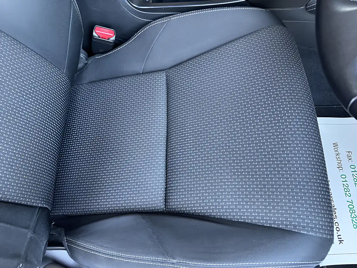Used 2016 Honda Civic Sport Blue - Interior and Exterior details 11