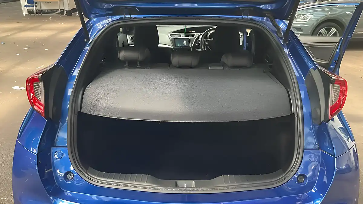 Used 2016 Honda Civic Sport Blue - Interior and Exterior details 9