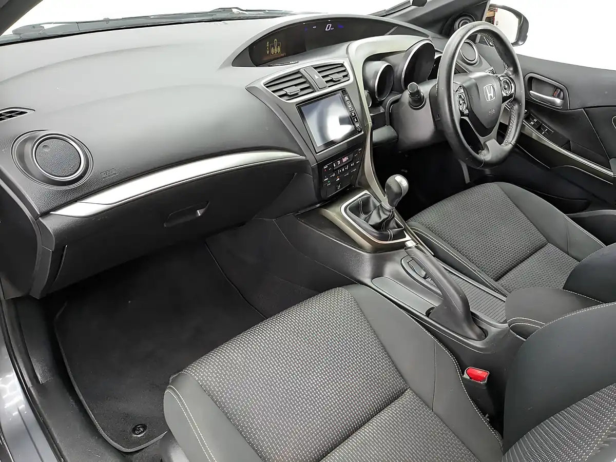 Used 2016 Honda Civic Sport Lunar Silver - Interior and Exterior details 16
