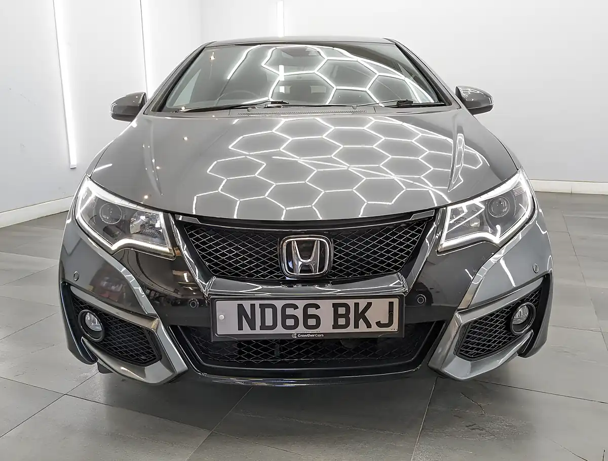Used 2016 Honda Civic Sport Lunar Silver - Interior and Exterior details 2