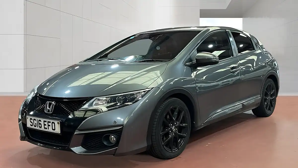 Used 2016 Honda Civic Sport Silver - Interior and Exterior details 2