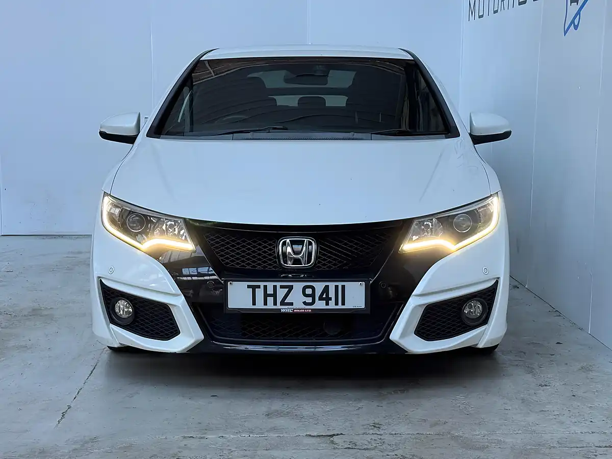 Used 2016 Honda Civic Sport White Orchid - Interior and Exterior details 2
