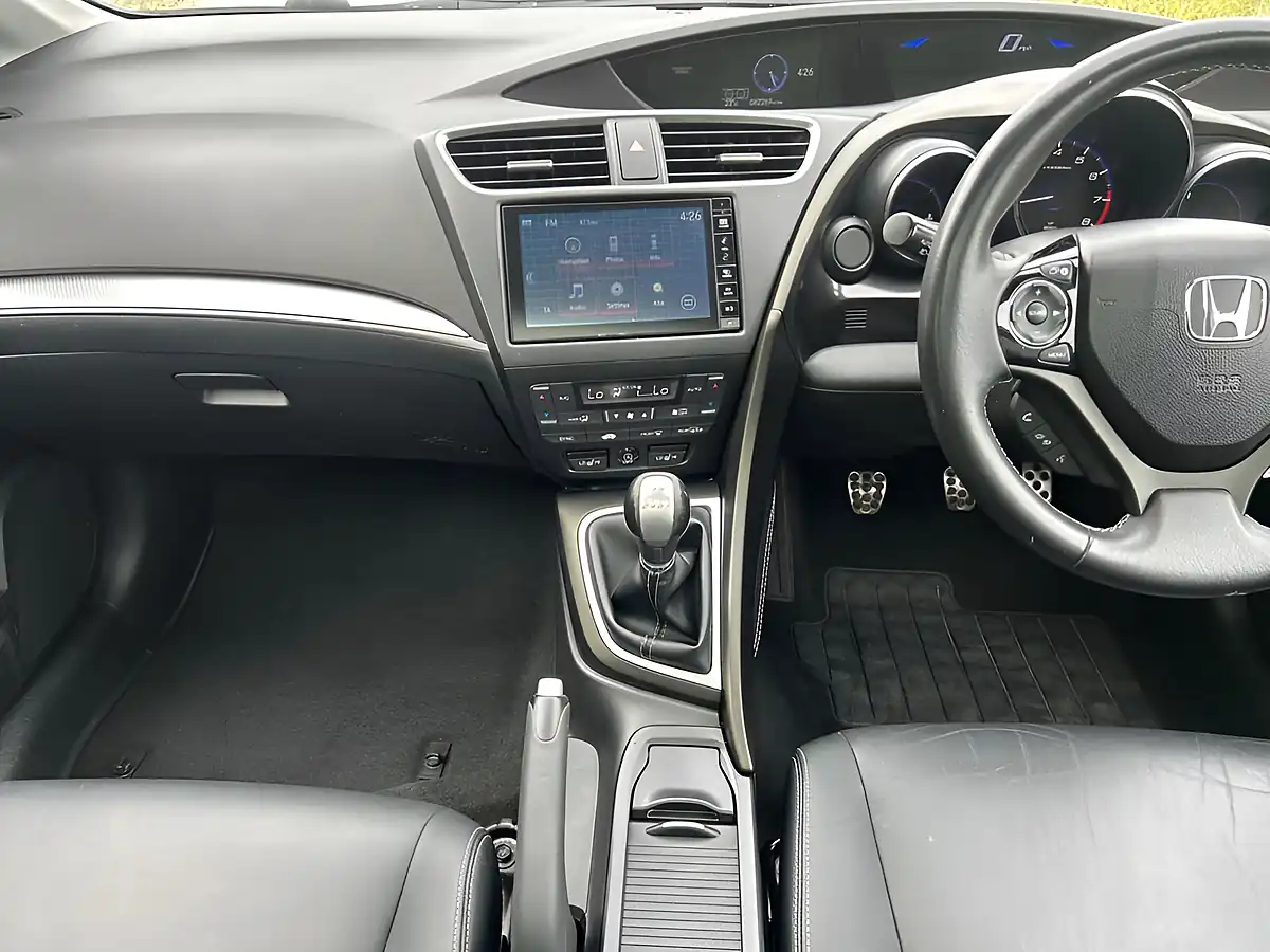 Used 2016 Honda Civic Sr Grey - Interior and Exterior details 15