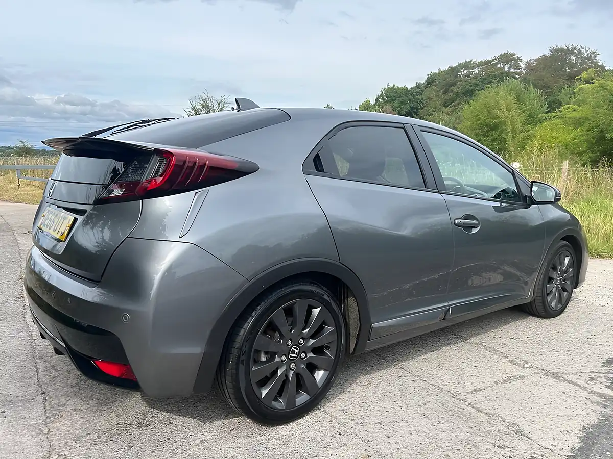 Used 2016 Honda Civic Sr Grey - Interior and Exterior details 3