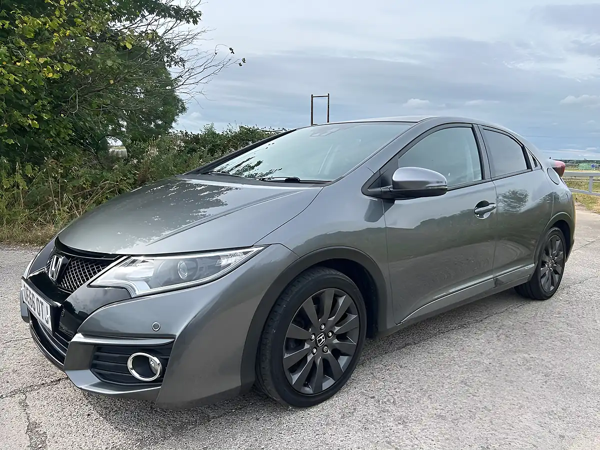 Used 2016 Honda Civic Sr Grey - Interior and Exterior details 8