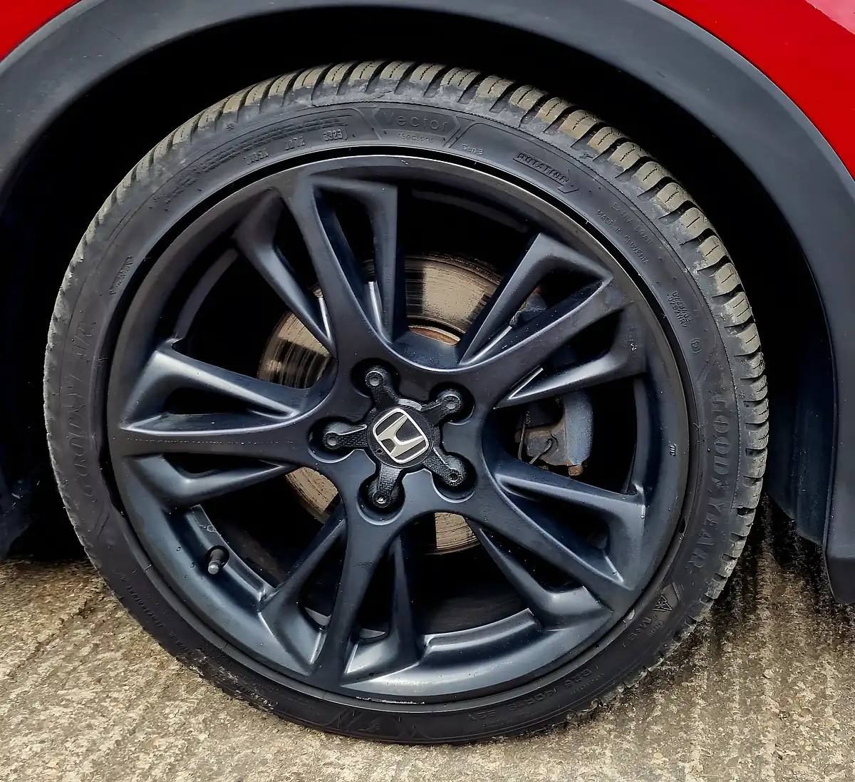 Used 2016 Honda Civic Sr Red - Interior and Exterior details 9