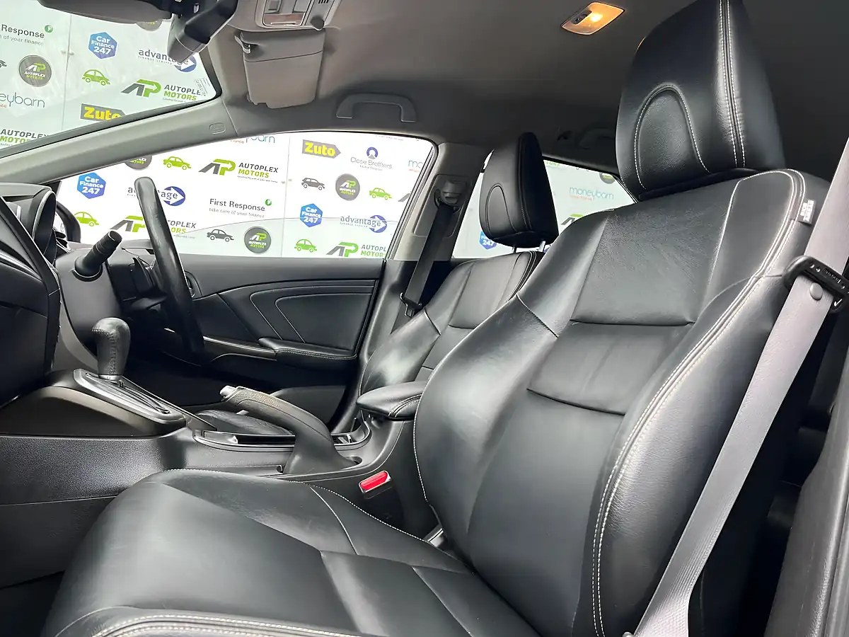 Used 2016 Honda Civic Sr Tourer Black - Interior and Exterior details 11