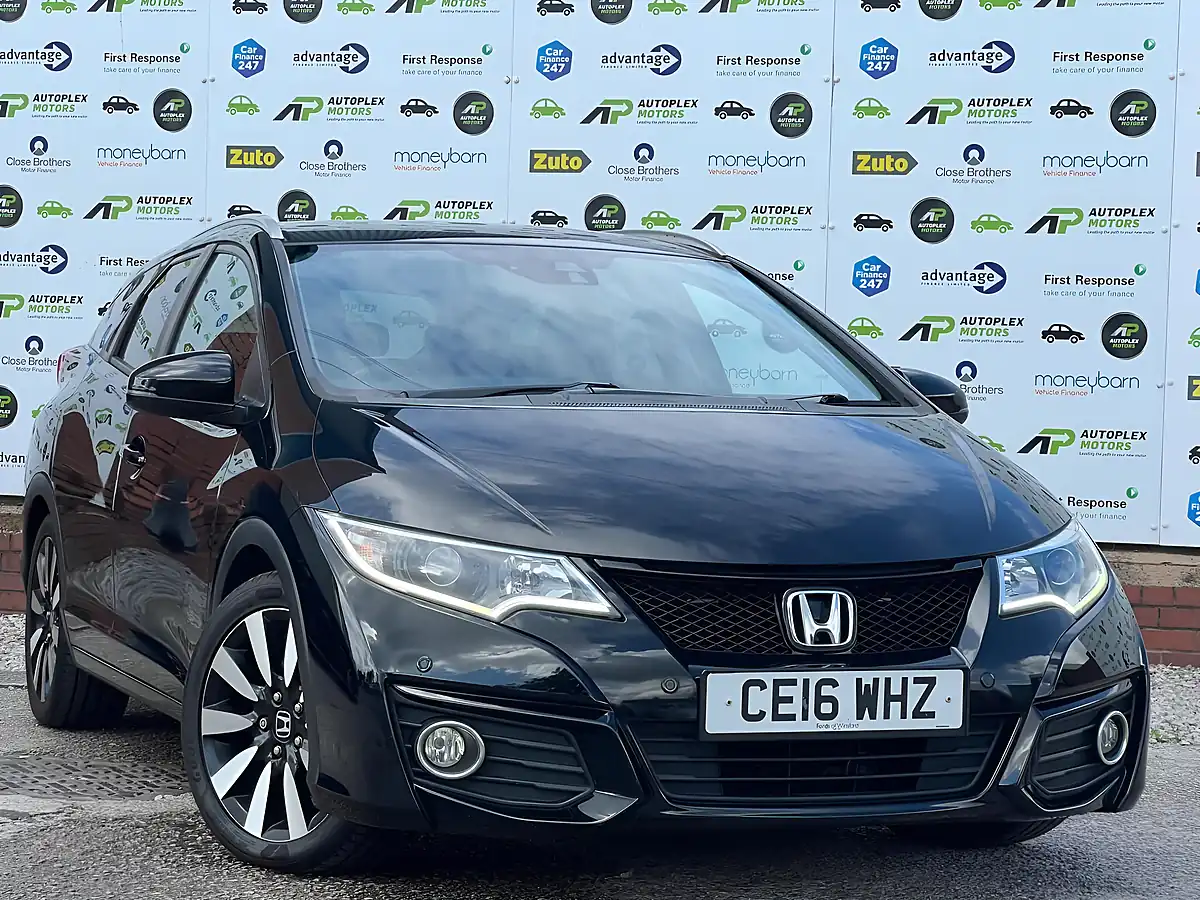 Used 2016 Honda Civic Sr Tourer Black - Interior and Exterior details 3