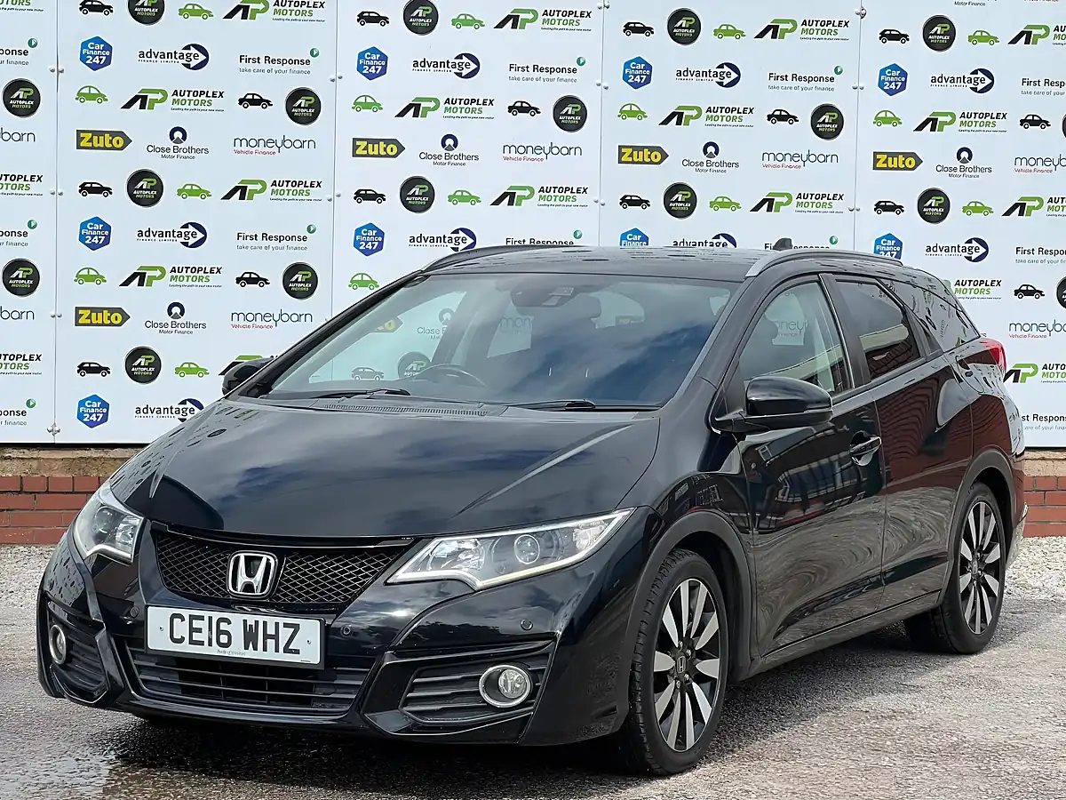 Used 2016 Honda Civic Sr Tourer Black - Interior and Exterior details 7