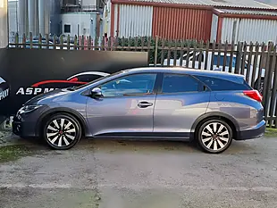 Used 2016 Honda Civic Sr Tourer Blue - Interior and Exterior details 4