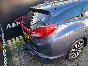 Used 2016 Honda Civic Sr Tourer Blue - Interior and Exterior details 9