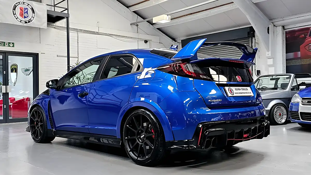 Used 2016 Honda Civic Type R GT Blue - Interior and Exterior details 9