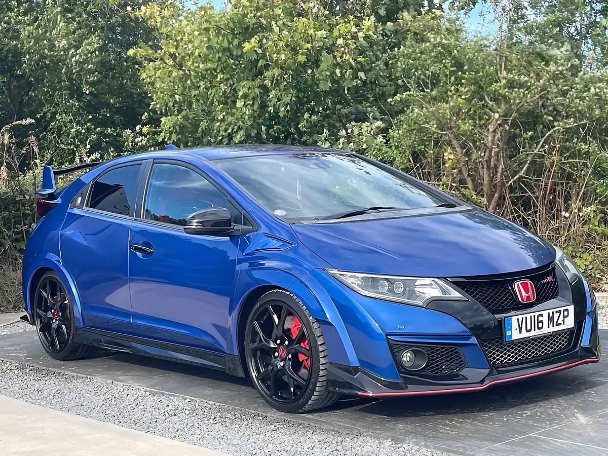 Used 2016 Honda Civic Type R GT Blue - Interior and Exterior details 8