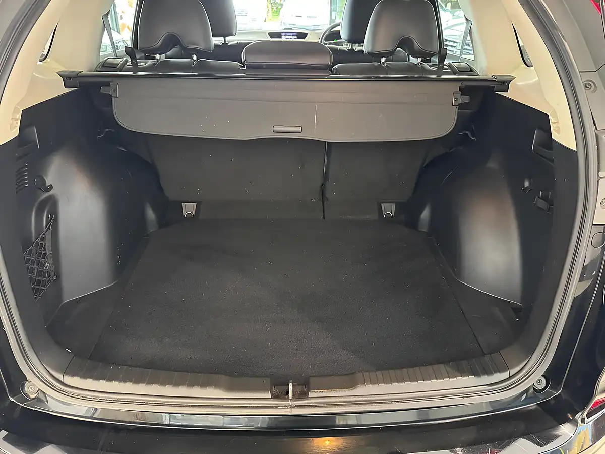 Used 2016 Honda Cr-V Black Edition Black - Interior and Exterior details 8