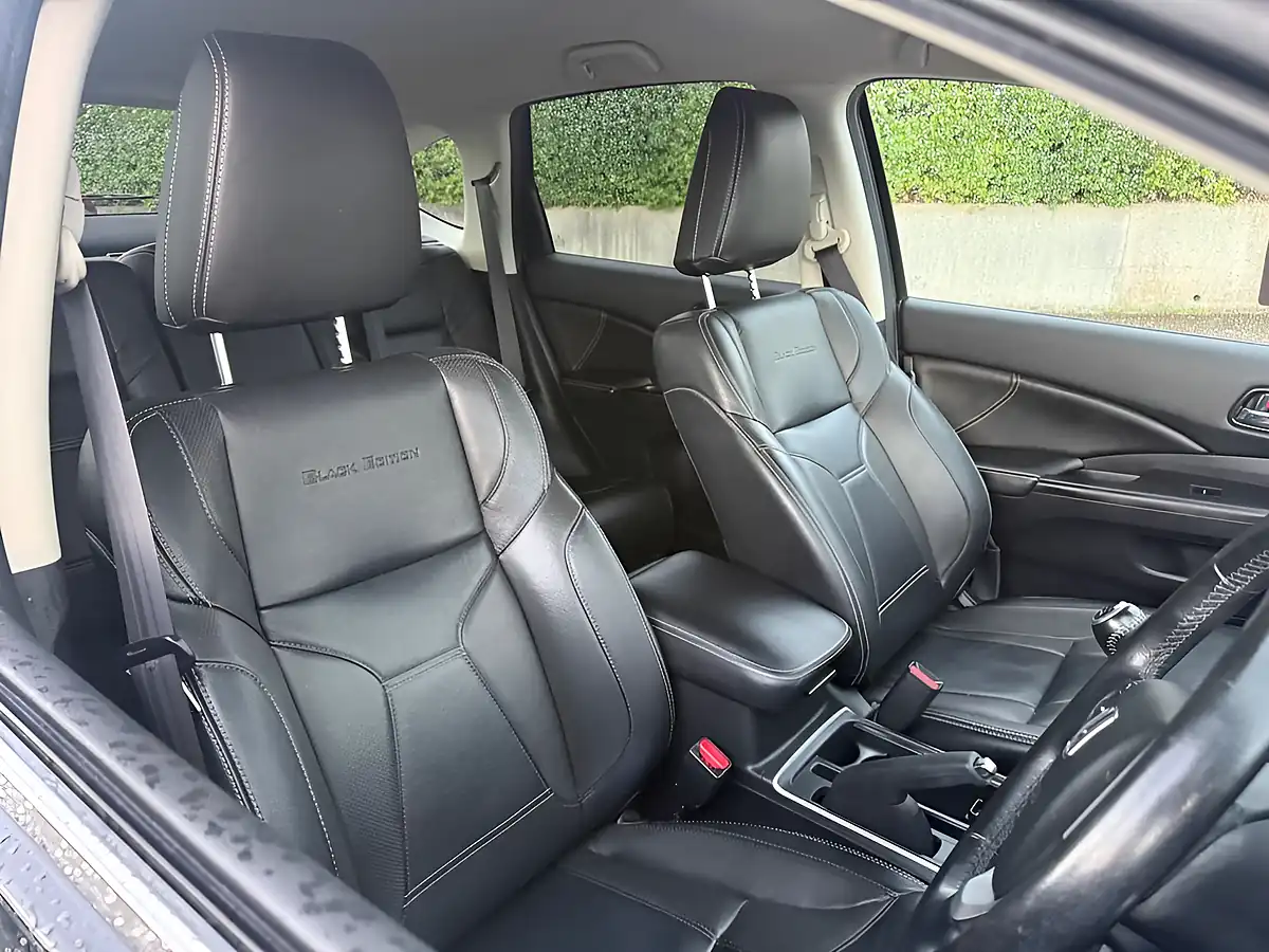 Used 2016 Honda Cr-V Black Edition Black - Interior and Exterior details 11
