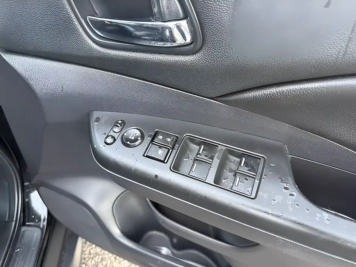 Used 2016 Honda Cr-V Black Edition Black - Interior and Exterior details 12