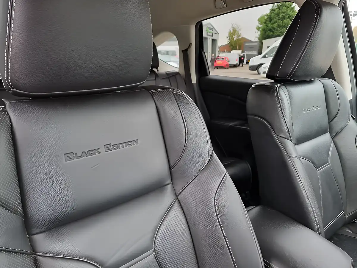 Used 2016 Honda Cr-V Black Edition Crystal Black Pearl - Interior and Exterior details 15