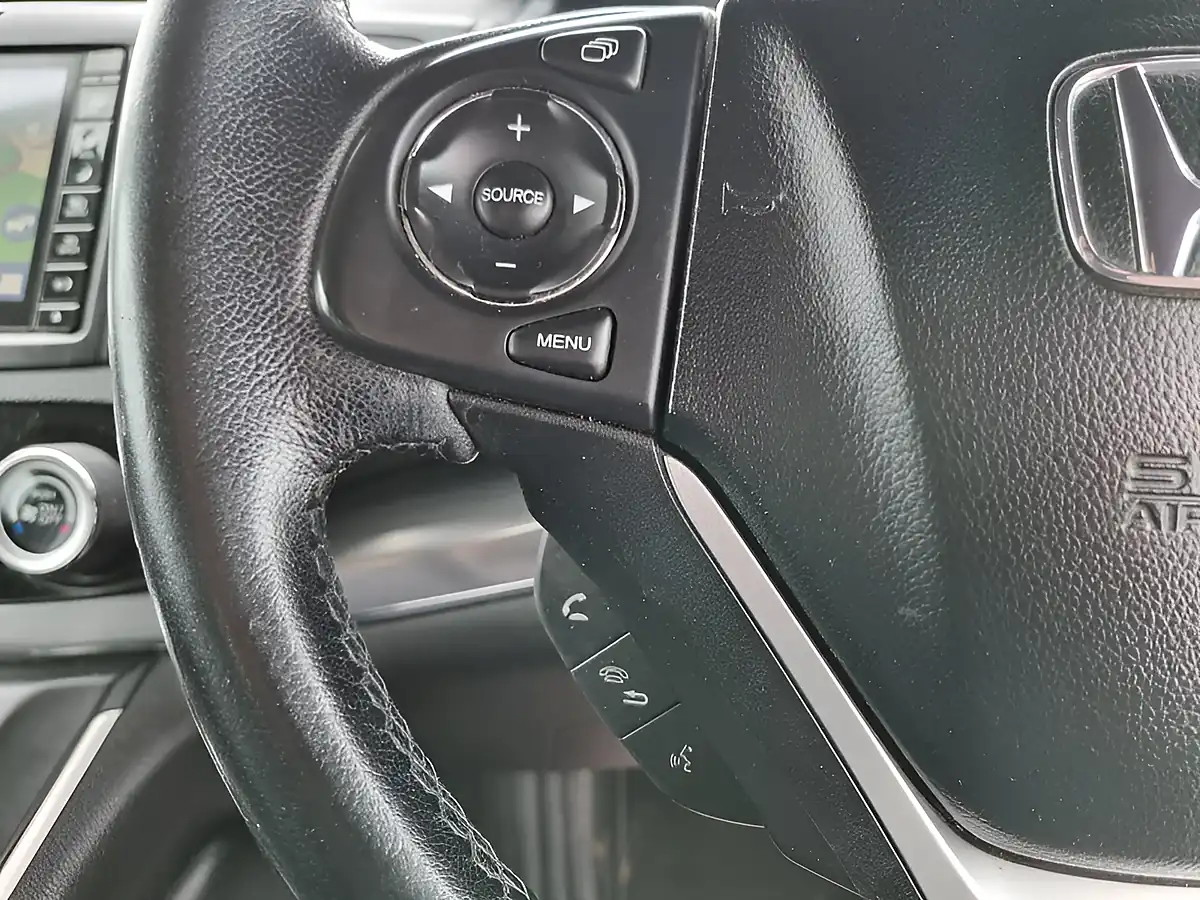 Used 2016 Honda Cr-V Black Edition Crystal Black Pearl - Interior and Exterior details 16