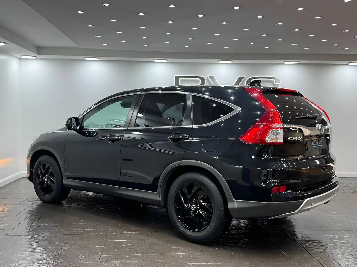 Used 2016 Honda Cr-V Se Black - Interior and Exterior details 10