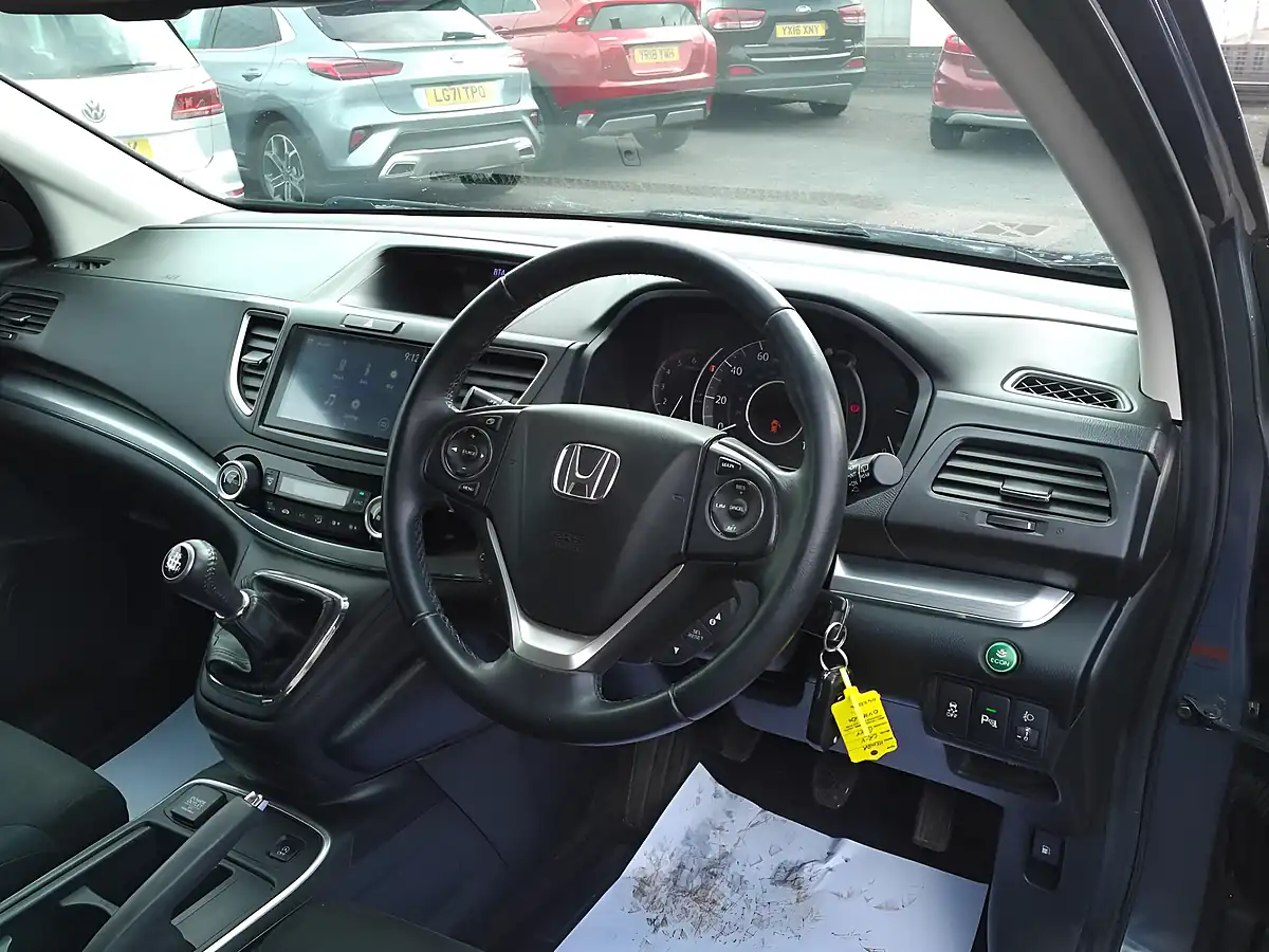 Used 2016 Honda Cr-V Se Blue - Interior and Exterior details 12