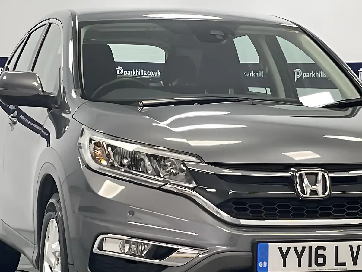 Used 2016 Honda Cr-V Se Grey - Interior and Exterior details 4