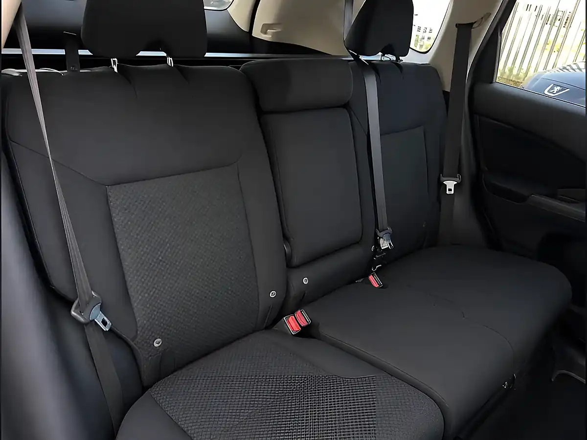 Used 2016 Honda Cr-V Se Plus Navi Black - Interior and Exterior details 12