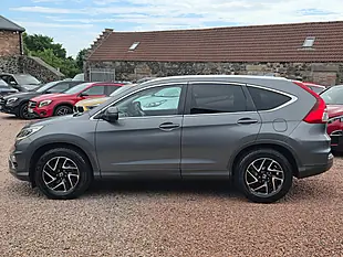 Used 2016 Honda Cr-V Se Plus Navi Grey - Interior and Exterior details 14