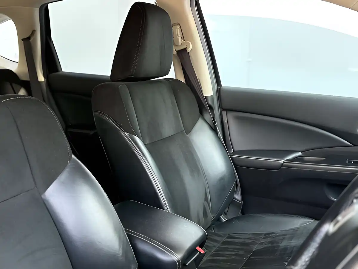 Used 2016 Honda Cr-V Sr Crystal Black - Interior and Exterior details 11