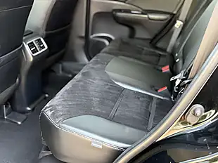 Used 2016 Honda Cr-V Sr Crystal Black - Interior and Exterior details 16