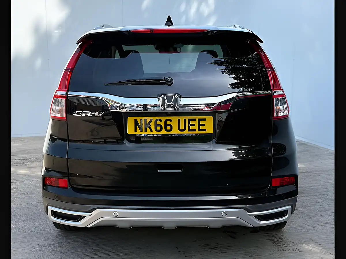 Used 2016 Honda Cr-V Sr Crystal Black - Interior and Exterior details 7