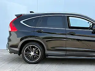 Used 2016 Honda Cr-V Sr Crystal Black - Interior and Exterior details 9