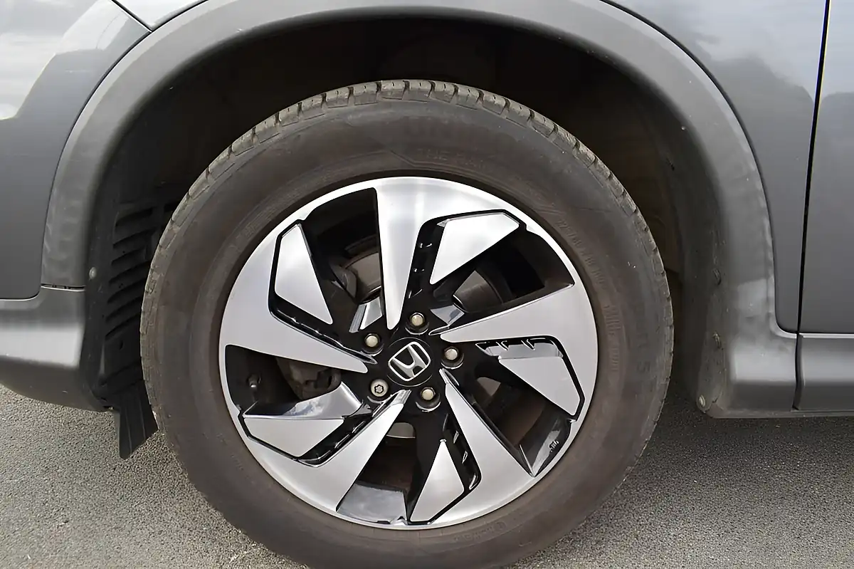 Used 2016 Honda Cr-V Sr Grey - Interior and Exterior details 7