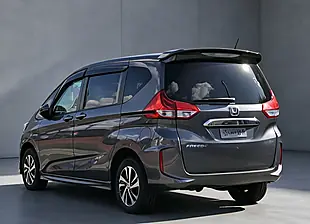 Used 2016 Honda Freed +plus Grey - Interior and Exterior details 5
