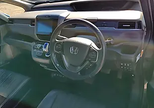 Used 2016 Honda Freed +plus Grey - Interior and Exterior details 7