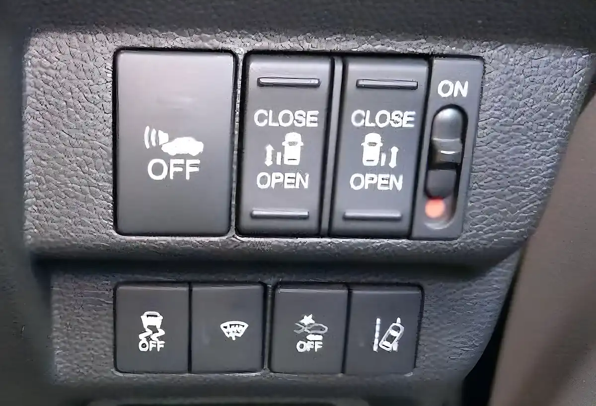 Used 2016 Honda Freed +plus Grey - Interior and Exterior details 8