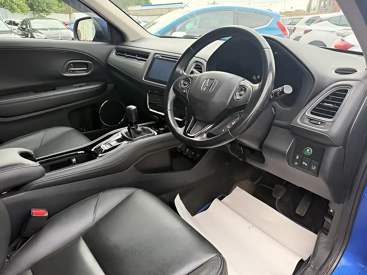 Used 2016 Honda Hr-V Ex Blue - Interior and Exterior details 15