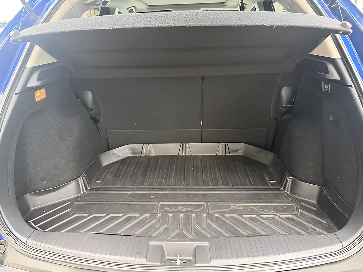 Used 2016 Honda Hr-V Ex Blue - Interior and Exterior details 17