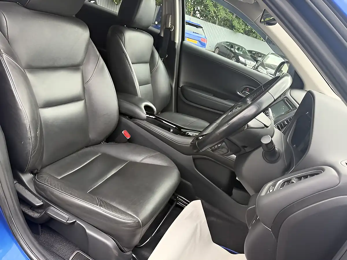 Used 2016 Honda Hr-V Ex Blue - Interior and Exterior details 20